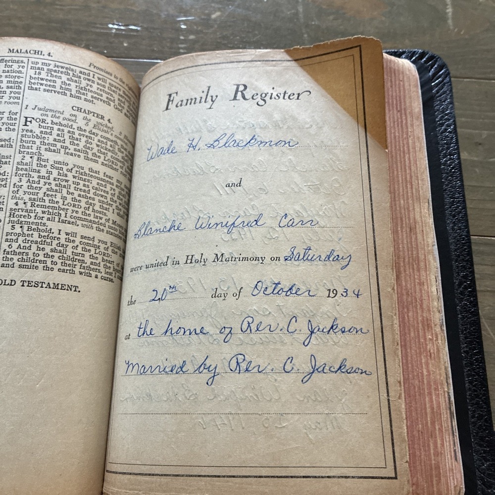Holy Bible Containing The Old And New Testaments Translated From Original Tongue - Picture 12 of 16